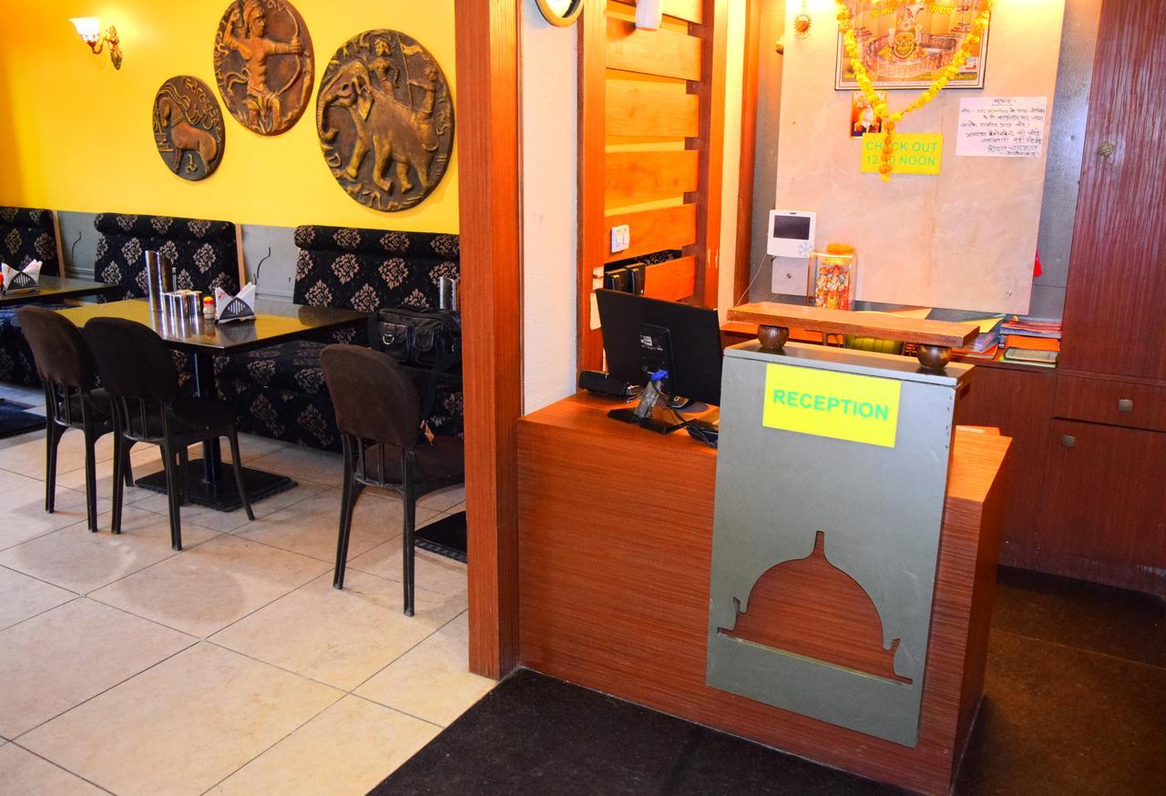 Hotel Chandragupta Ujjain Extérieur photo